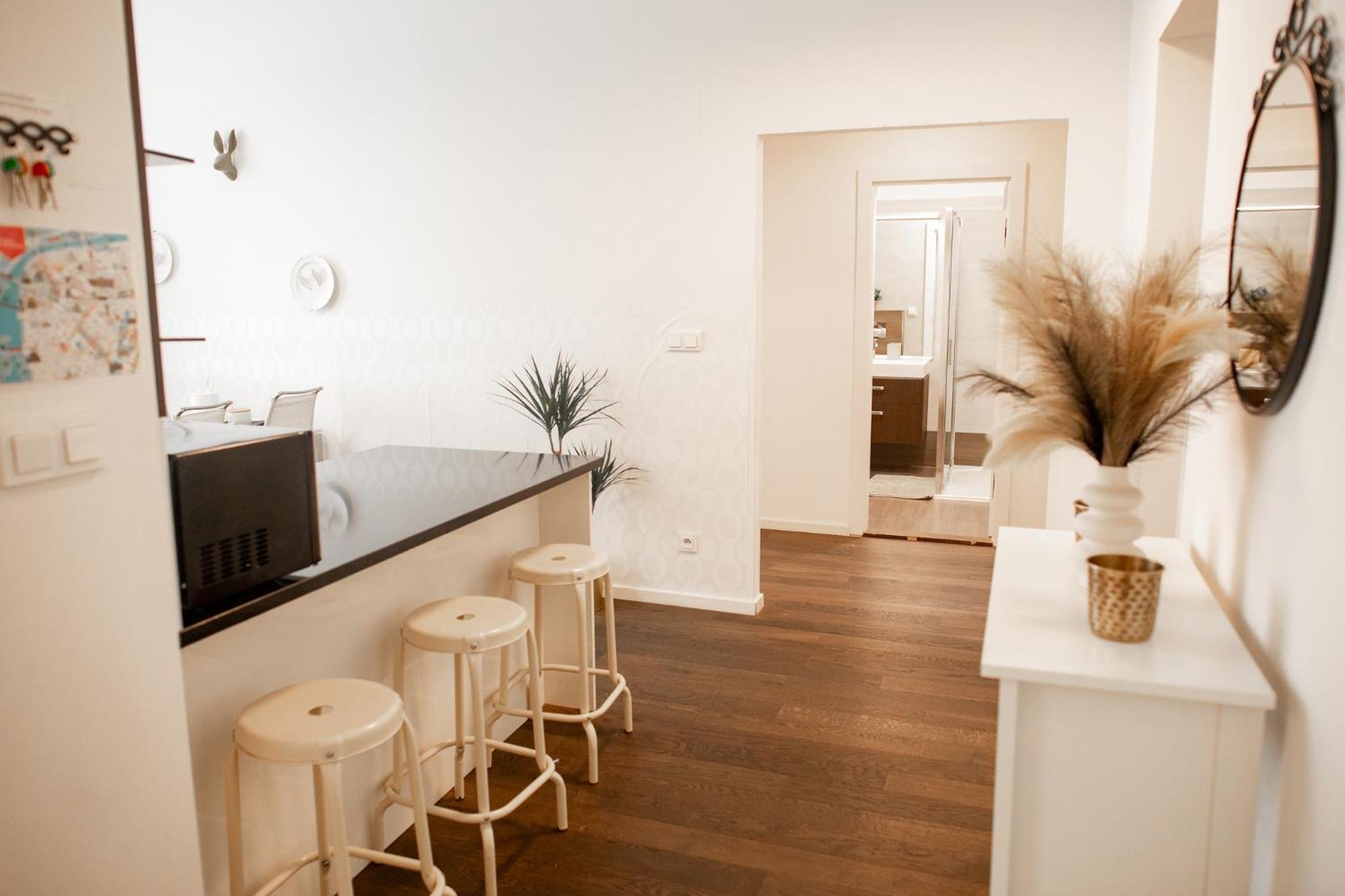 Luxury Modern Designed Oldtown Apartment Прага Экстерьер фото